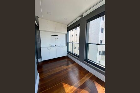 Apartamento à venda com 2 quartos, 126m² em Campo Belo, São Paulo