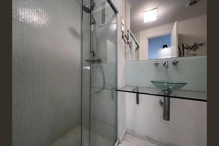 Apartamento à venda com 70m², 2 quartos e 1 vaga Apartamento à venda com 70m², 2 quartos e 1 vagaFoto 01