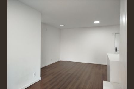 Apartamento para alugar com 105m², 3 quartos e 2 vagasSala