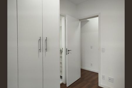 Apartamento para alugar com 105m², 3 quartos e 2 vagasSuíte 1