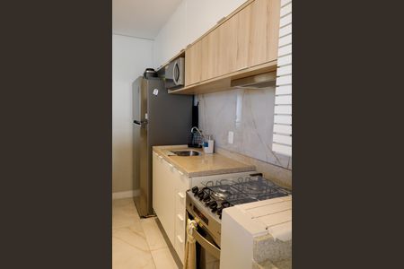 Cozinha de apartamento para alugar com 1 quarto, 44m² em Continental, Osasco
