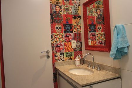 Banheiro de apartamento à venda com 2 quartos, 62m² em Fundação, São Caetano do Sul