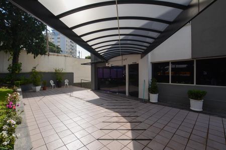Apartamento para alugar com 70m², 3 quartos e 1 vagaENTRADA DO BLOCO