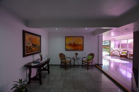Apartamento para alugar com 70m², 3 quartos e 1 vagaHALL