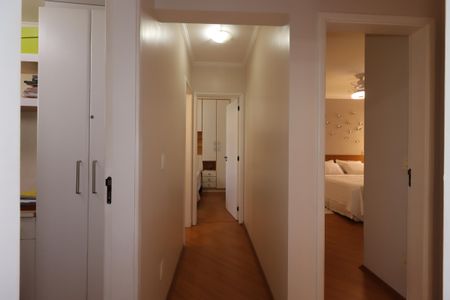 Apartamento à venda com 143m², 3 quartos e 2 vagasCorredor