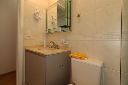 Apartamento à venda com 143m², 3 quartos e 2 vagasBanheiro Social