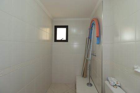 Apartamento à venda com 143m², 3 quartos e 2 vagasBanheiro da Suíte
