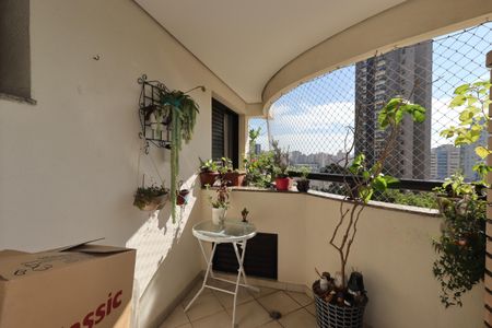 Apartamento à venda com 143m², 3 quartos e 2 vagasÁrea Gourmet