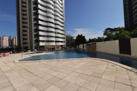 Apartamento à venda com 143m², 3 quartos e 2 vagasÁrea Comum - Piscina