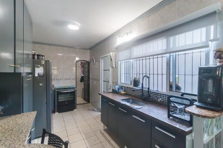 Casa para alugar com 425m², 3 quartos e 5 vagas Casa para alugar com 425m², 3 quartos e 5 vagasCozinha