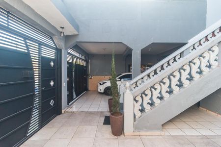 Casa para alugar com 425m², 3 quartos e 5 vagas Casa para alugar com 425m², 3 quartos e 5 vagasGaragem