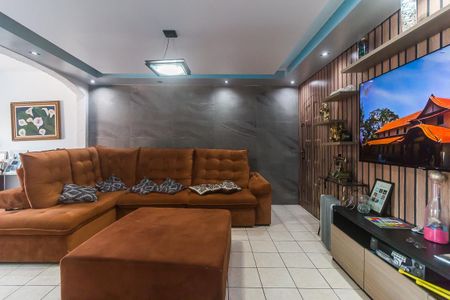 Casa para alugar com 425m², 3 quartos e 5 vagas Casa para alugar com 425m², 3 quartos e 5 vagasSala