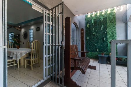 Casa para alugar com 425m², 3 quartos e 5 vagas Casa para alugar com 425m², 3 quartos e 5 vagasVaranda da Sala
