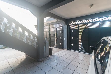 Casa para alugar com 425m², 3 quartos e 5 vagas Casa para alugar com 425m², 3 quartos e 5 vagasGaragem
