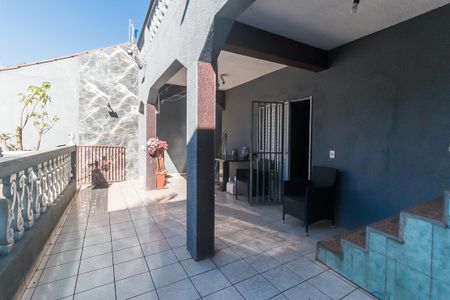 Casa para alugar com 425m², 3 quartos e 5 vagas Casa para alugar com 425m², 3 quartos e 5 vagasQuintal