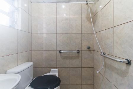 Banheiro do Escritório de casa para alugar com 3 quartos, 425m² em Vila Aurea, Poá