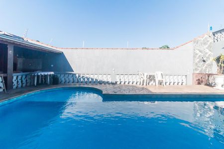 Casa para alugar com 425m², 3 quartos e 5 vagas Casa para alugar com 425m², 3 quartos e 5 vagasPiscina