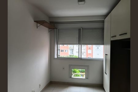 Quarto de apartamento para alugar com 2 quartos, 55m² em Gardênia Azul, Rio de Janeiro
