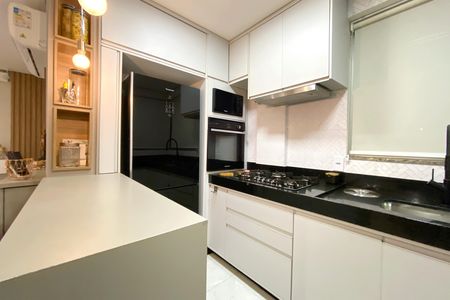 Cozinha de apartamento para alugar com 2 quartos, 70m² em Diamante, Belo Horizonte