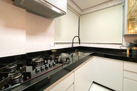 Apartamento para alugar com 70m², 2 quartos e 2 vagasCozinha