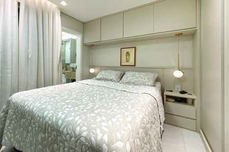Apartamento para alugar com 70m², 2 quartos e 2 vagasSuite