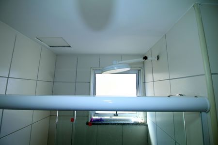 Banheiro de apartamento à venda com 2 quartos, 55m² em Colégio, Rio de Janeiro