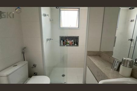 Apartamento à venda com 145m², 3 quartos e 4 vagas