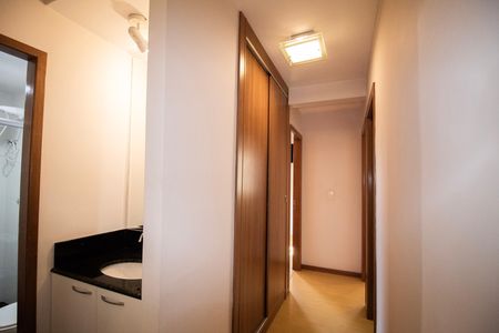 Apartamento para alugar com 115m², 3 quartos e 2 vagasBanheiro Social 