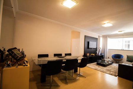 Apartamento para alugar com 115m², 3 quartos e 2 vagasSala 