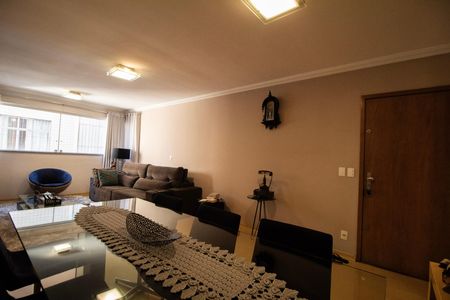 Sala  de apartamento para alugar com 3 quartos, 115m² em Carlos Prates, Belo Horizonte