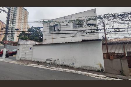 Fachada de casa à venda com 2 quartos, 100m² em Chora Menino, São Paulo