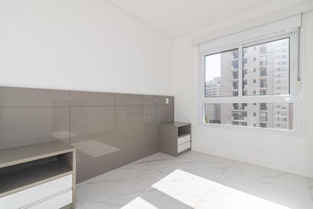 Apartamento para alugar com 76m², 2 quartos e 2 vagas Apartamento para alugar com 76m², 2 quartos e 2 vagasQuarto Suíte 1