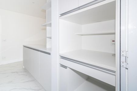 Apartamento para alugar com 76m², 2 quartos e 2 vagas Apartamento para alugar com 76m², 2 quartos e 2 vagasCozinha