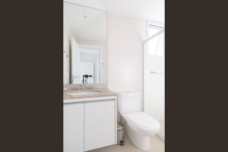 Apartamento para alugar com 76m², 2 quartos e 2 vagas Apartamento para alugar com 76m², 2 quartos e 2 vagasBanheiro da Suíte 2