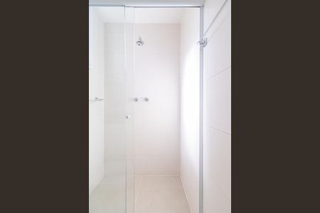 Apartamento para alugar com 76m², 2 quartos e 2 vagas Apartamento para alugar com 76m², 2 quartos e 2 vagasBanheiro da Suíte 2