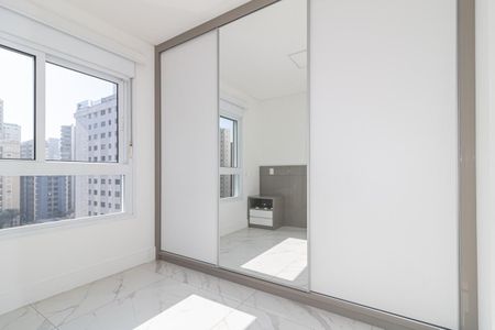 Apartamento para alugar com 76m², 2 quartos e 2 vagas Apartamento para alugar com 76m², 2 quartos e 2 vagasQuarto Suíte 1