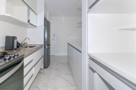 Apartamento para alugar com 76m², 2 quartos e 2 vagas Apartamento para alugar com 76m², 2 quartos e 2 vagasCozinha