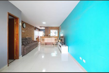 Sala de casa à venda com 3 quartos, 130m² em Jardim Paris, São Paulo