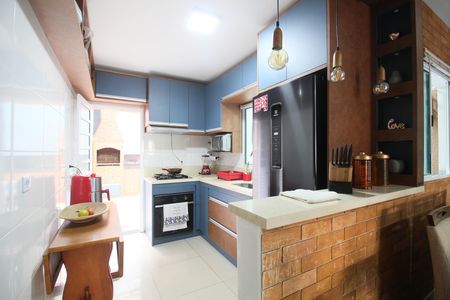 Casa à venda com 130m², 3 quartos e 3 vagasCozinha