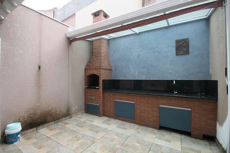 Casa à venda com 130m², 3 quartos e 3 vagasQuintal