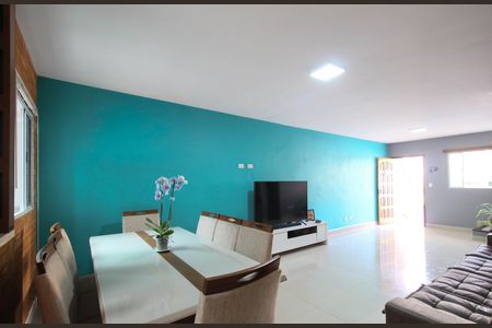 Sala de casa à venda com 3 quartos, 130m² em Jardim Paris, São Paulo