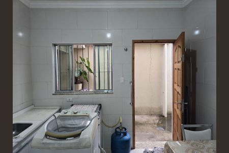 Casa para alugar com 250m², 3 quartos e 5 vagas Casa para alugar com 250m², 3 quartos e 5 vagasCozinha / CASA 01