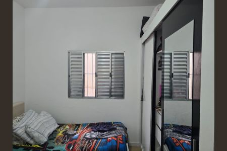 Casa para alugar com 250m², 3 quartos e 5 vagas Casa para alugar com 250m², 3 quartos e 5 vagasQuarto 01 / CASA 02 FUNDOS