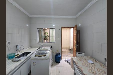 Casa para alugar com 250m², 3 quartos e 5 vagas Casa para alugar com 250m², 3 quartos e 5 vagasCozinha / CASA 01
