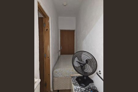 corredor porta do banheiro  / CASA 01 de casa para alugar com 3 quartos, 250m² em Vila Aprazível, Guarulhos