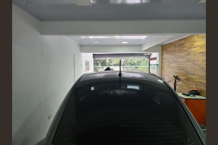 Casa para alugar com 250m², 3 quartos e 5 vagas Casa para alugar com 250m², 3 quartos e 5 vagasSalão Comercial