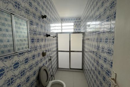 Casa à venda com 210m², 5 quartos e 3 vagasBanheiro 3