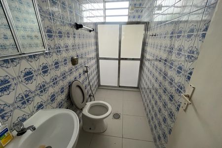 Casa à venda com 210m², 5 quartos e 3 vagasBanheiro 3