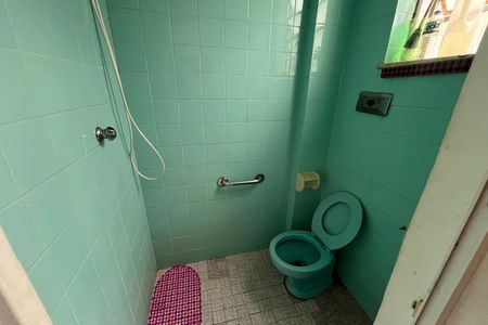 Casa à venda com 210m², 5 quartos e 3 vagasBanheiro de serviço