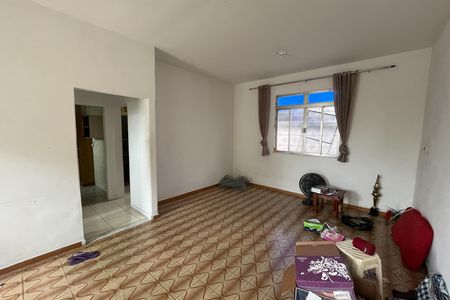 Sala de casa à venda com 5 quartos, 210m² em Jardim Carioca, Rio de Janeiro